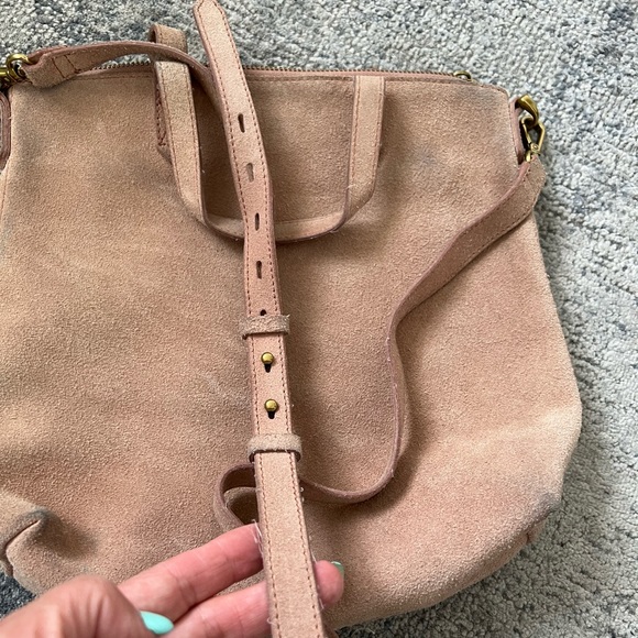 Madewell Zip-Top Transport Crossbody Blush Nubuck Suede Leather. - Picture 9 of 9